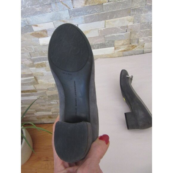 AGL Dark Gray Suede Kristin Shoes w Bow Detail Size 36 / 6M Italian - Picture 5 of 5